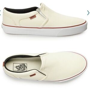 NIB Vans Asher Slip On Sneakers
